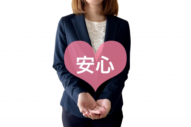家に入ってきたスズメバチの安全な追い出し方