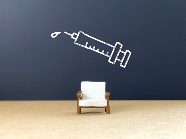 アシナガバチの毒で医療処置が必要なケース