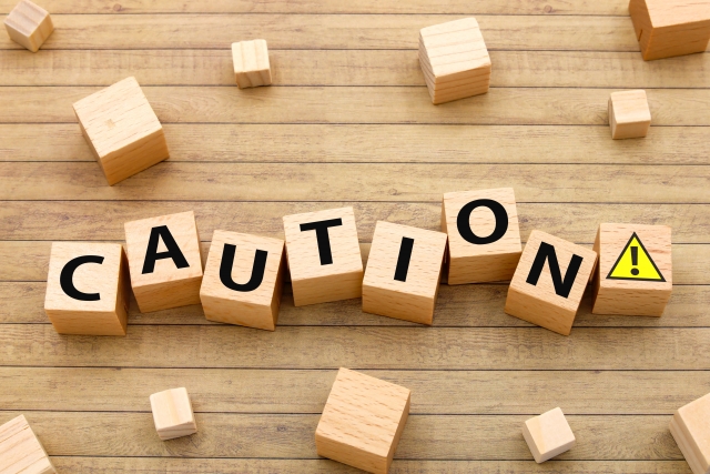 女王蜂が作った巣を安全に駆除するための注意点